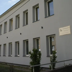 budynek-elewacja (2)