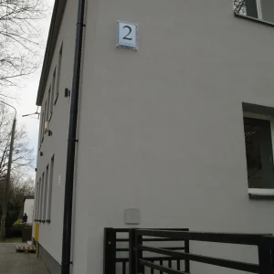 budynek-elewacja (3)