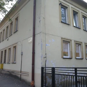 budynek-elewacja (7)